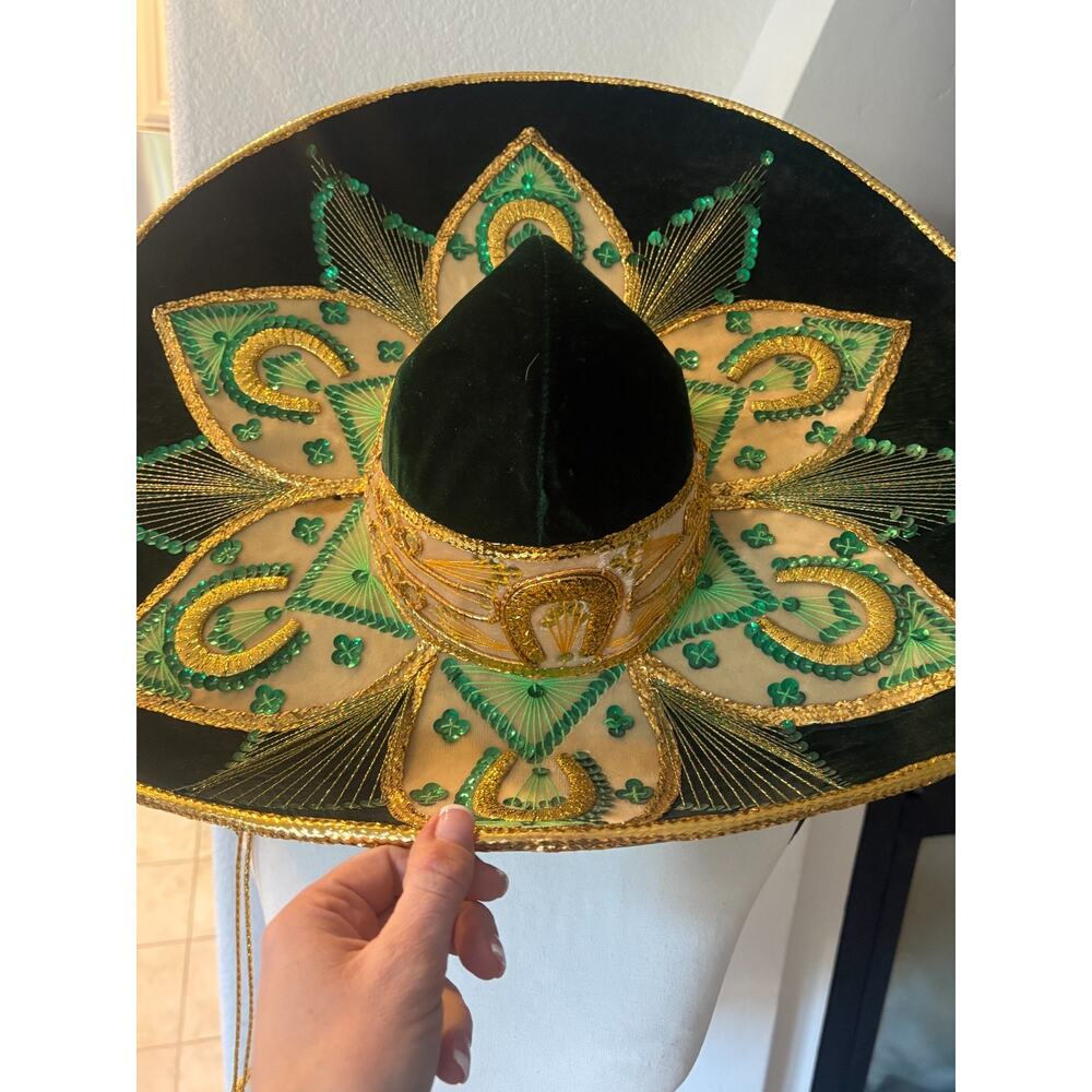Pigalle Salazar Green Velvet Gold Sombrero Made In Mexico - Picture 2 of 7